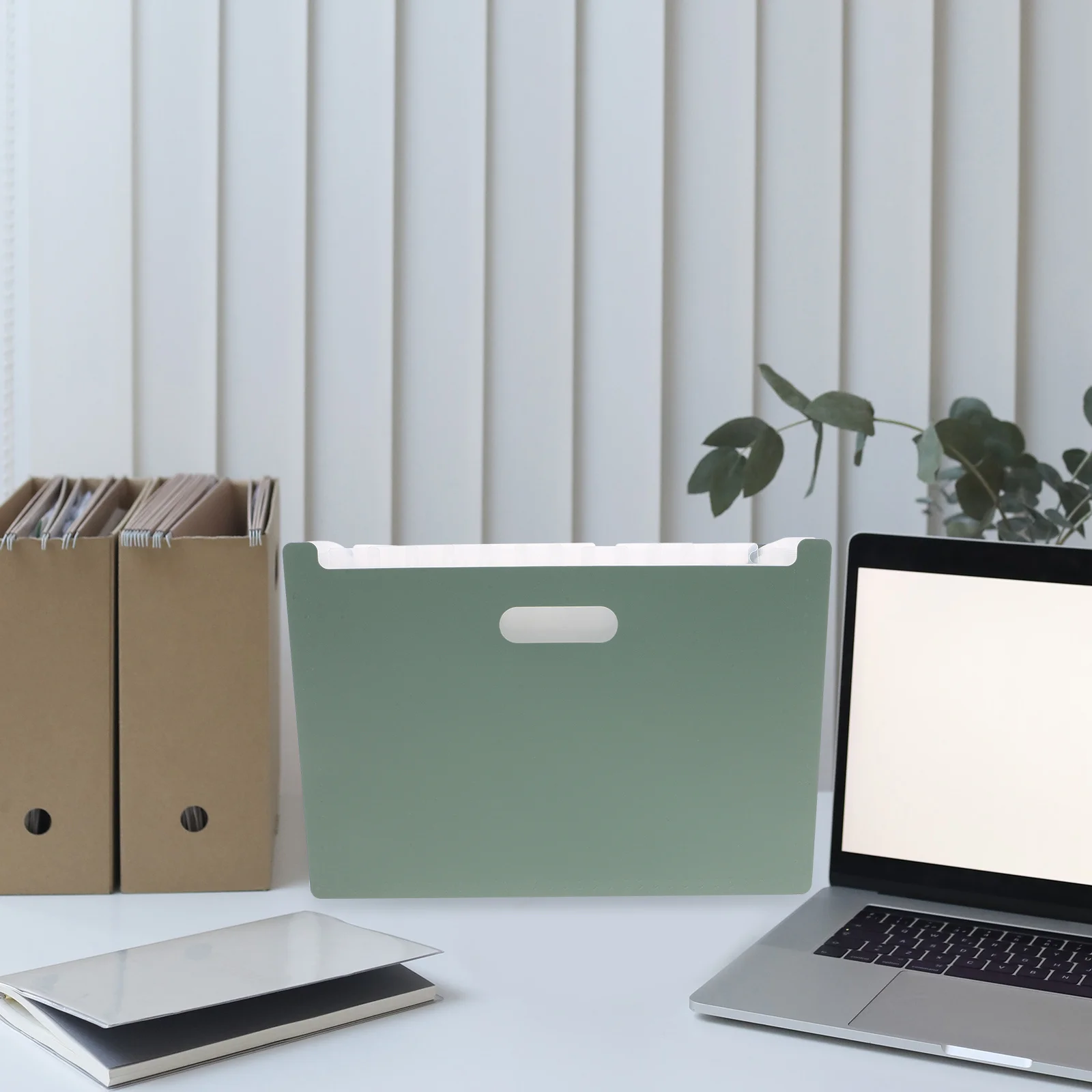 

Large Capacity Accordion File Folder Portable Multi-Layer Design for Office School Home Document Storage Organizer Expanding Box