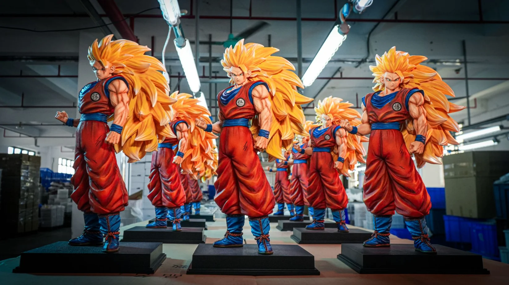 

JT Studio Dragon Ball 2% Super Three Goku -54CM Super Large Saiyan Super Three Statue Model Handmade Ornament