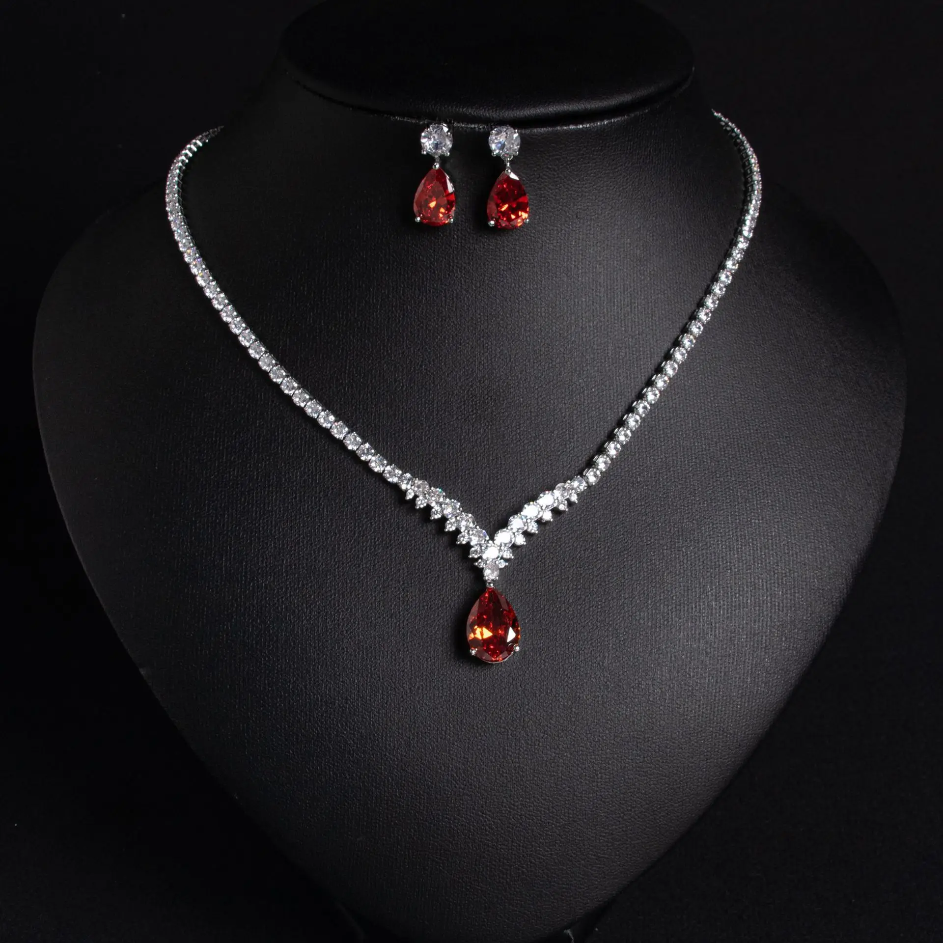 

Korean version of cross-border zircon bridal necklace women's versatile earrings set two-piece set accessories high-quality temp