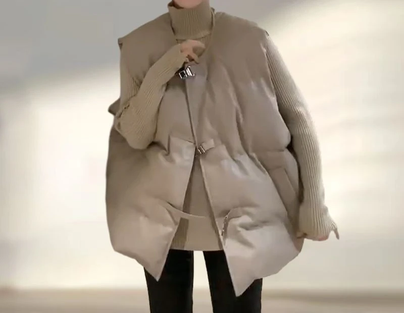 

2025 Fashion Retro Vest Autumn and Winter New Round Neck Metal Buckle Loose Jacket