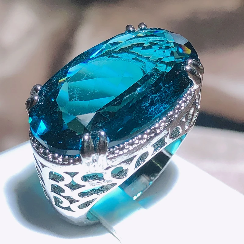Women's 2022 New Exaggerated Large Zircon Ring, Statement