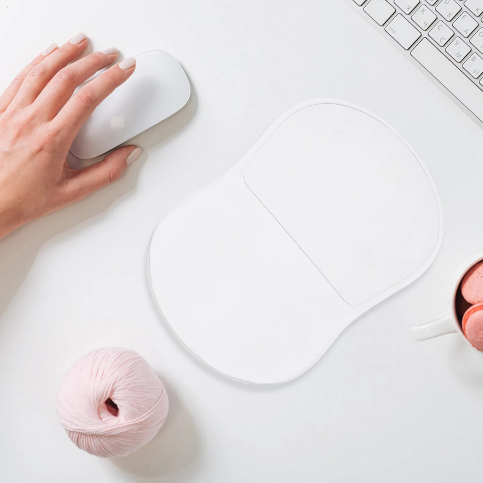 

Silicone Ergonomic Mouse Pad Wrist Rest Transparent Non-Slip Base Office Home Computer Laptop Wrist Protector Cushion