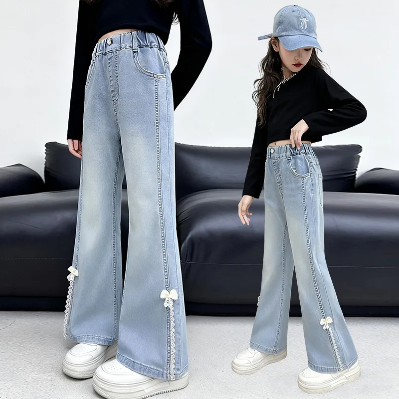 

Детские модные кружевные расклешенные брюки, голубые джинсы в стиле ретро, расклешенные джинсы с бантом, милые и повседневные.