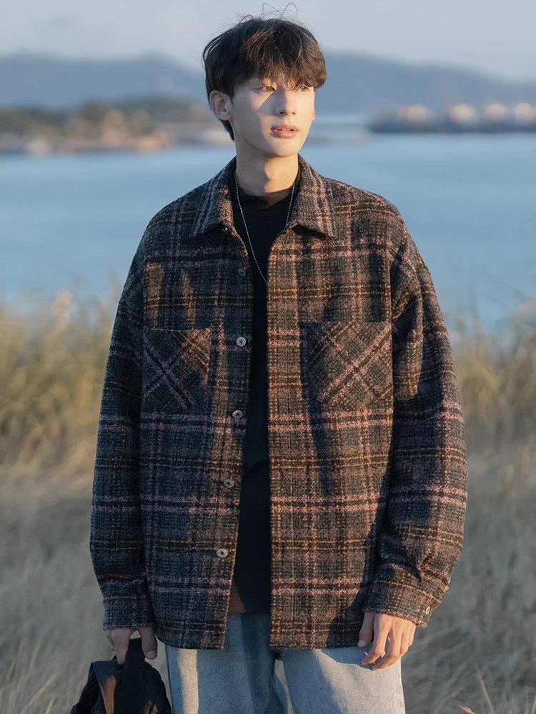 

American Casual Men's Coat 2025 Autumn New Sle Japanese Retro Trendy Plaid Woolen irt Loose Jaet Youth ular Polyeste...