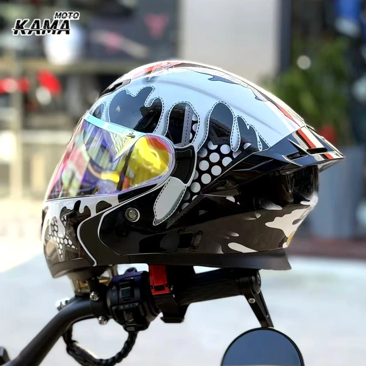 

Autumn and Winter Warm Full Helmet Men's and Women's Double Lenses Helmet Full Helmet Pedal Universal in All Seasons