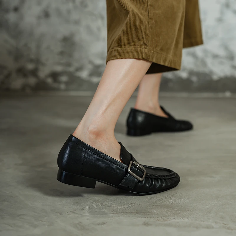 Womens Trendy Flats Spring Autumn Mules Classic Style Simple Shoes Natural Leather Round Toe Slip On Loafers Pleated Shoes