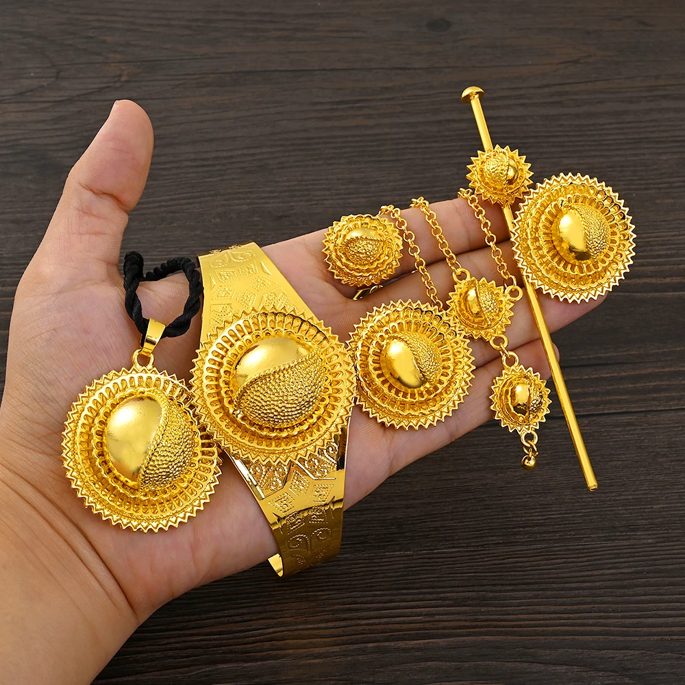 Luxury Gold Plated Bridal Jewelry Sets for Women Ethiopian Pendant Hairpin Necklace Earrings Bangle Ring Wedding Gift