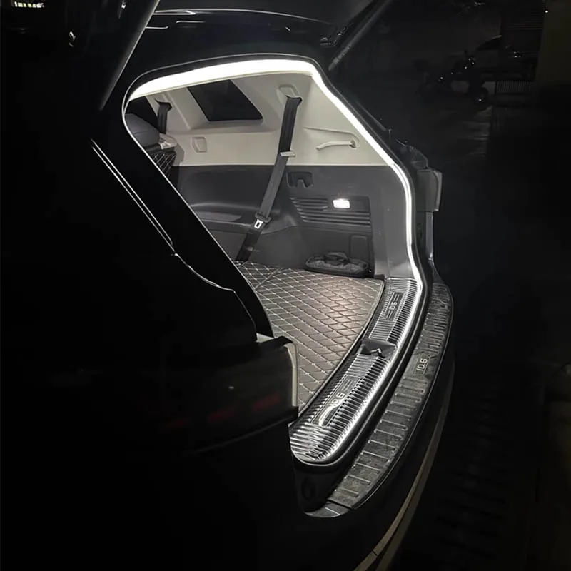 ل Volkswagen VW ID.4 ID4 2021 2022 2023 2024 سيارة الجذع تدفق ضوء LED الأصلي سيارة المكونات في تركيب الباب الخلفي الضوء المحيط #4