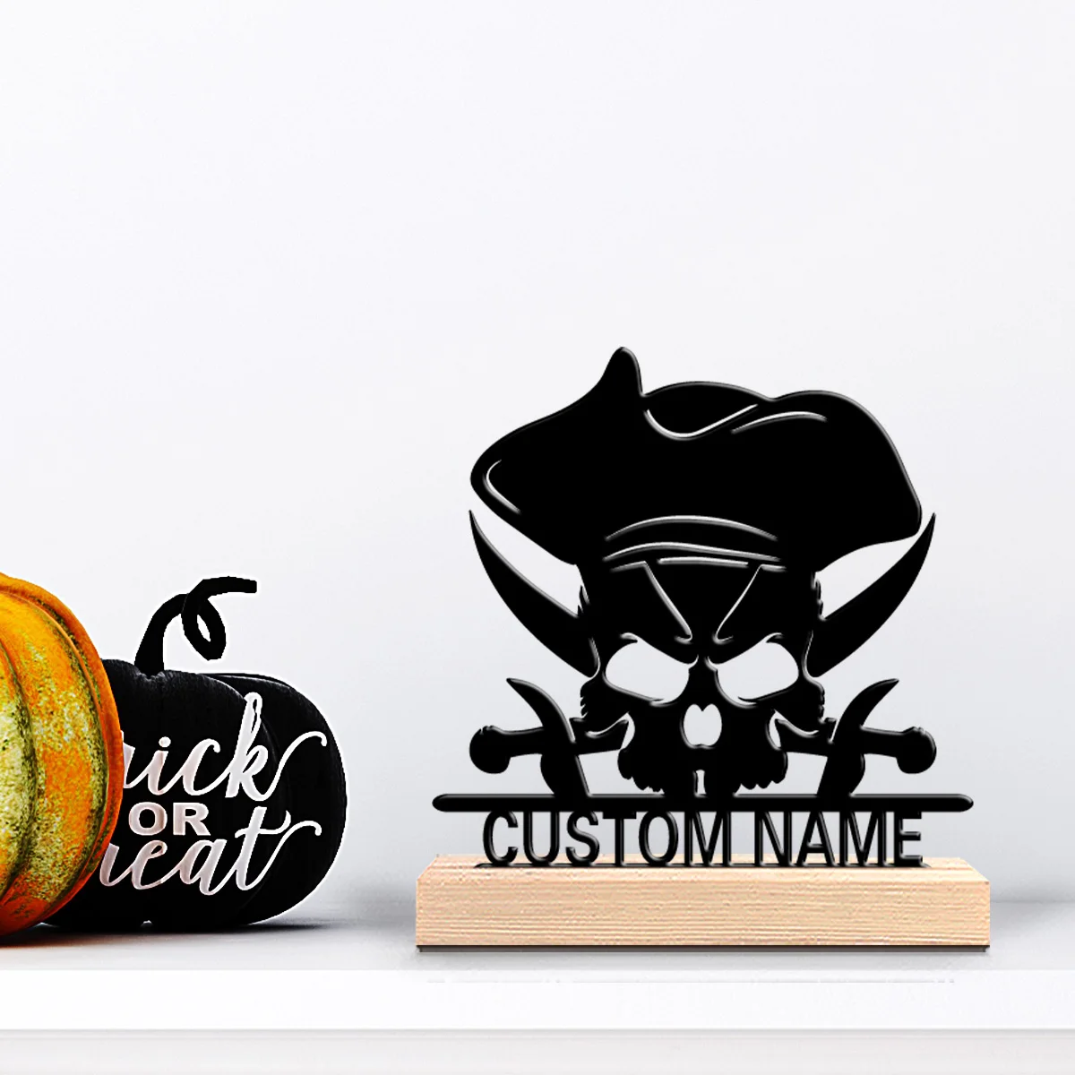 1pc Modern Pirate Skull Personalized Letter Metal Statue Metal Ornament Art Crafts With Wood Base Metal Statue For Kids Gifts