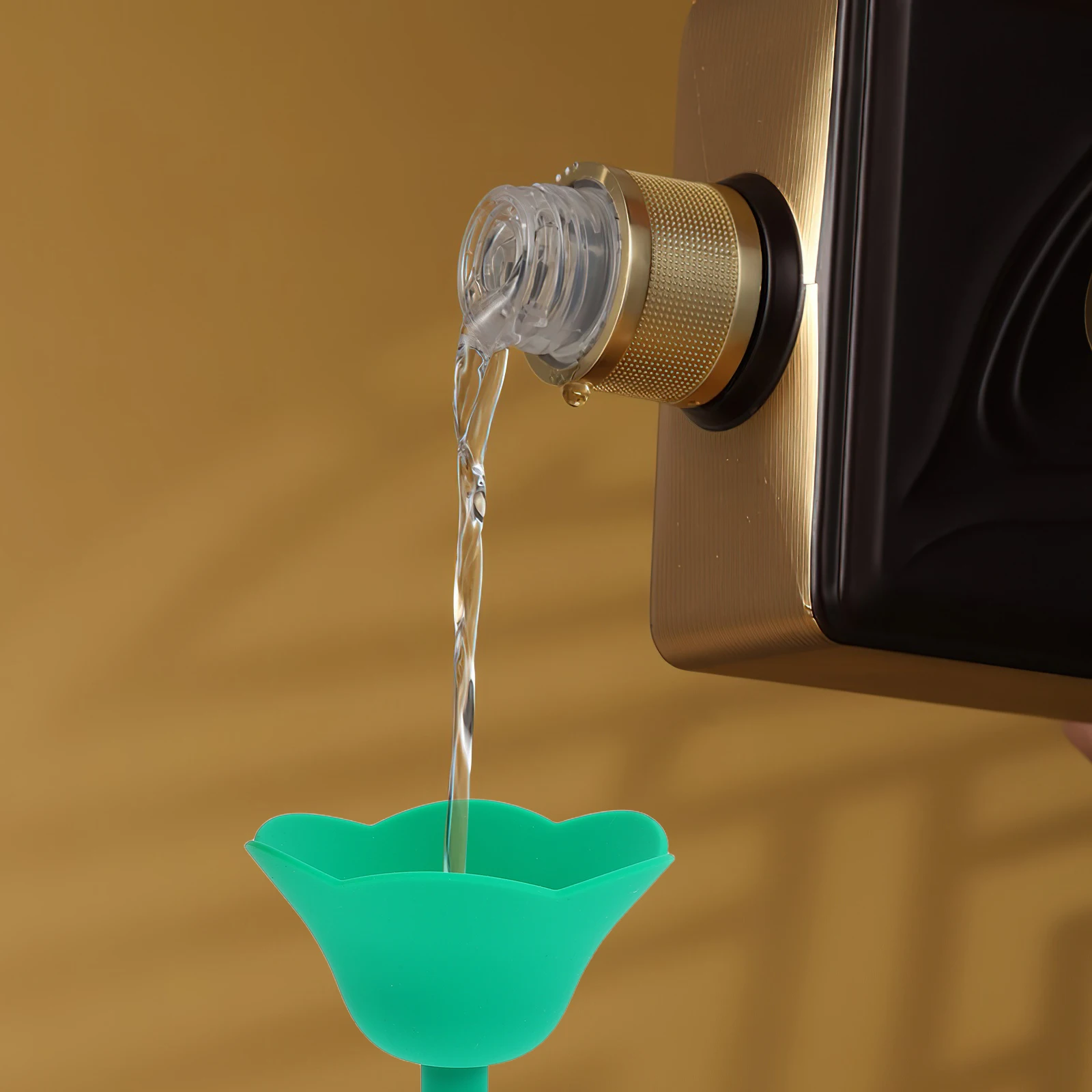 

3Pcs Silicone Flower Oil Funnels Spill Proof Easy Liquid Transfer Cooking Vinegar Soy Funnel Set