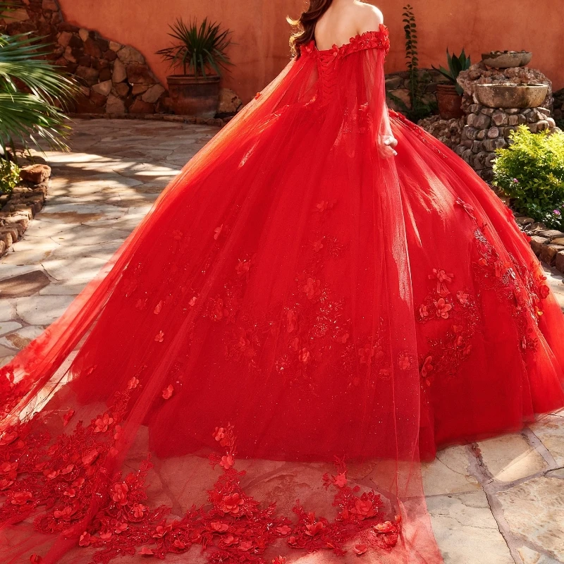 

Red Sweet Quinceanera Dresses Ball Gown For Mexico Girls Applique Lace Beads With Cape Birthday Party Dress Vestidos De 15 Años