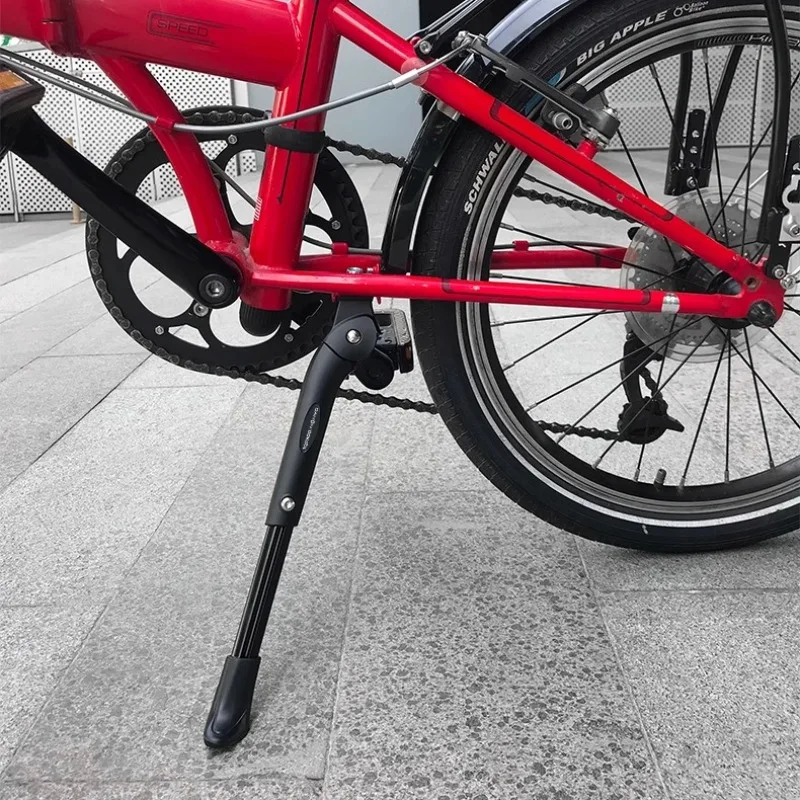 Folding Bicycle Foot Pedal Aluminum Alloy Middle Bracket Stable Thickened Bicycle Foot Pedal Light Bicycle Parts
