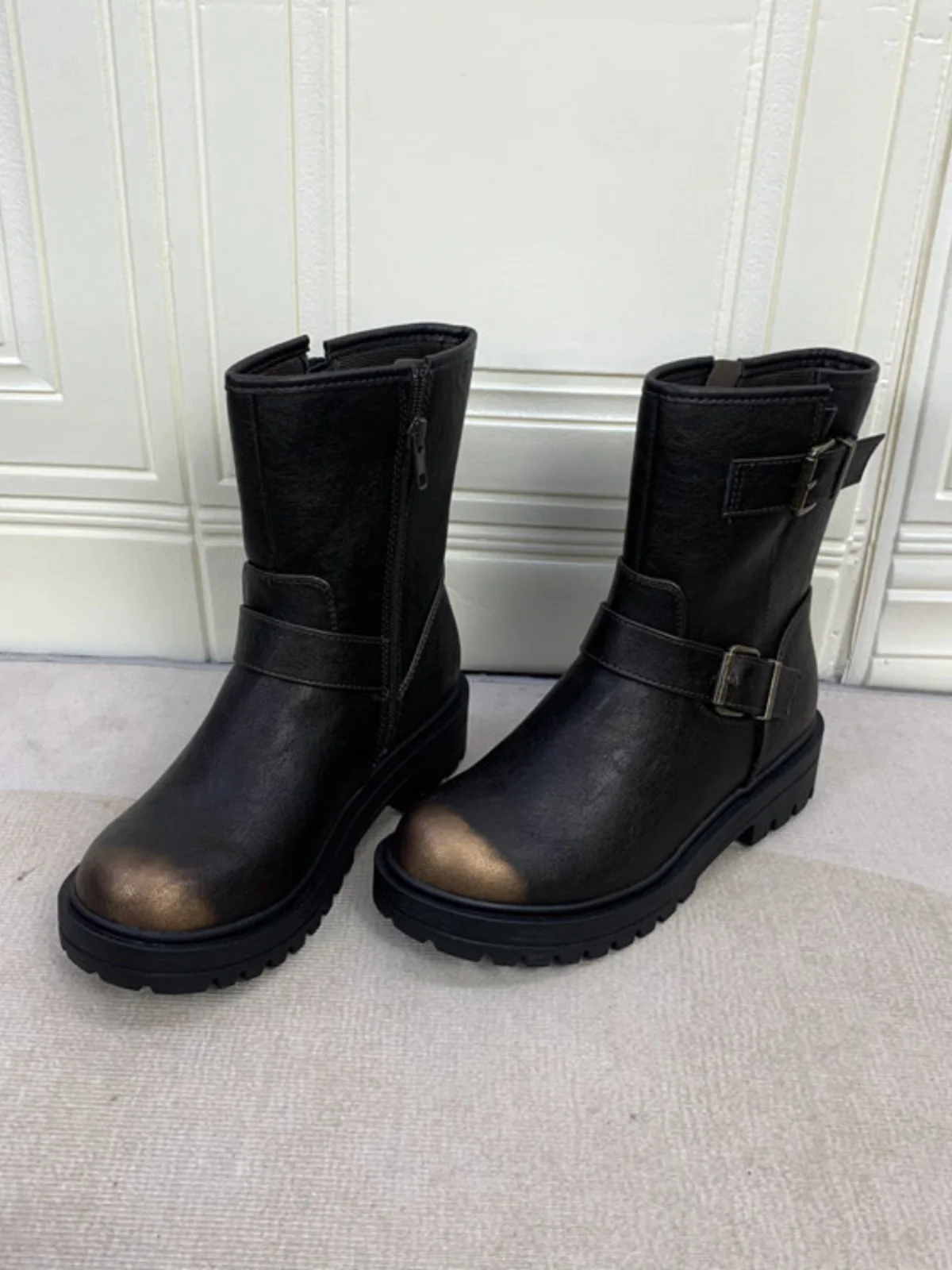 

Faionable round Toe Thi Heel Side Zipper Belted ort Boots Women's Boots Briti Sle Spring Autumn PU Leather