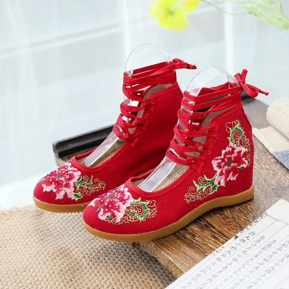 Veowalk Handmade Vintage Pumps Hidden Wedge Heel Women Cotton Embroidered Canvas Shoes Mid Top Ankle Strap Casual Pumps