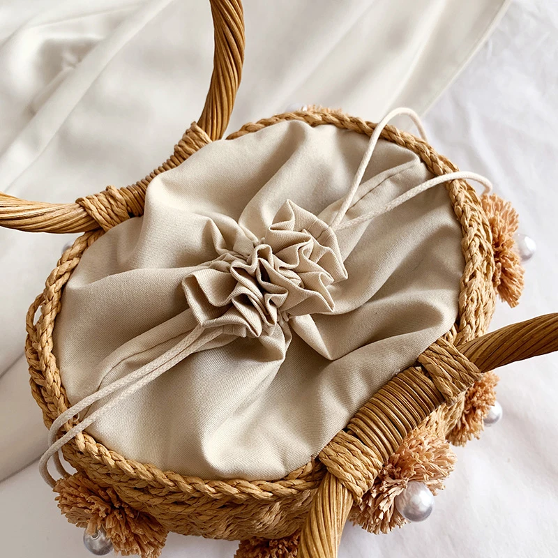 Summer Bohemian Seaside Straw Bag Handmade Hand-woven Rattan Bag Tassel Flower Pearl Decoration Bucket Bag Travel Purses 2022