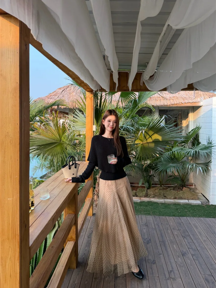 

Fashionable Knitted Black Cloak And Sweater Set Women's Spring Polka Dot Skirt A-Line Two-Piece Suit High Waist Commute ...