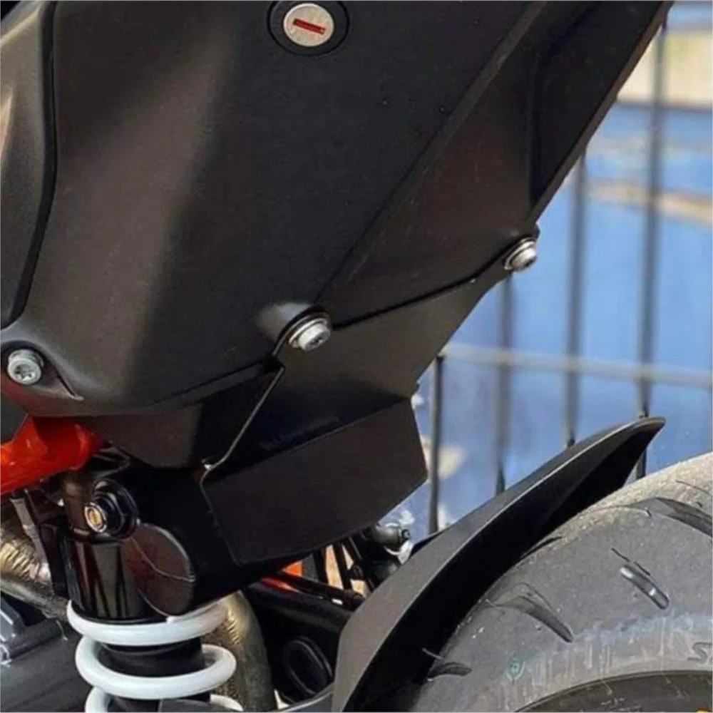 

For 1290 Super Duke R Evo 2020 2021 2022 Motorcycle Fender Mudguard Rear Tire Hugger Fender Shock Absorber Shield Protect Plank