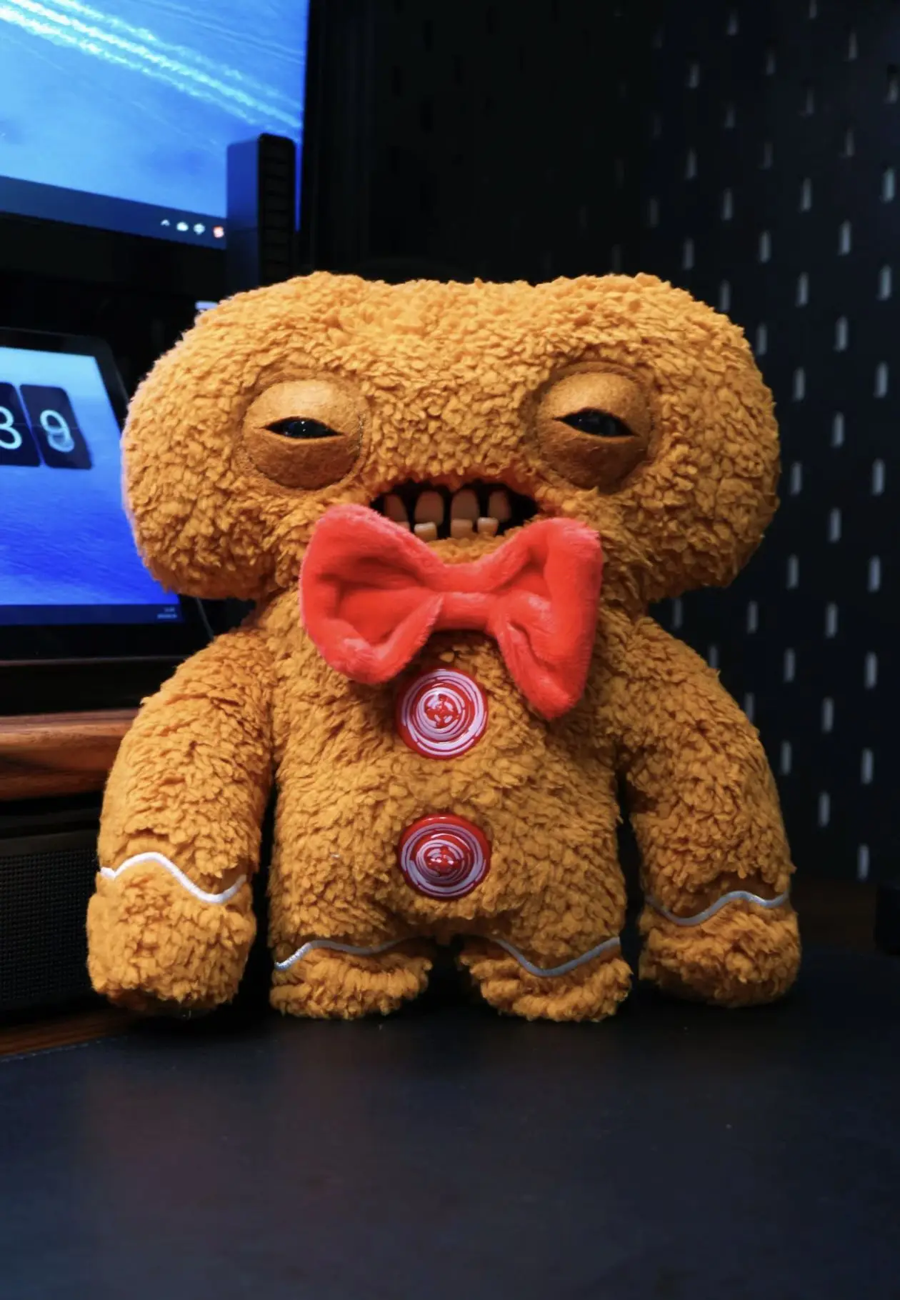 Fuggler FESTIVE FUGGS-Serie Plüschtier, lustige hässliche Zähne, Monster, Rentier, Schneemann, Lebkuchen-Design, Peluche-Puppen für Geschenke