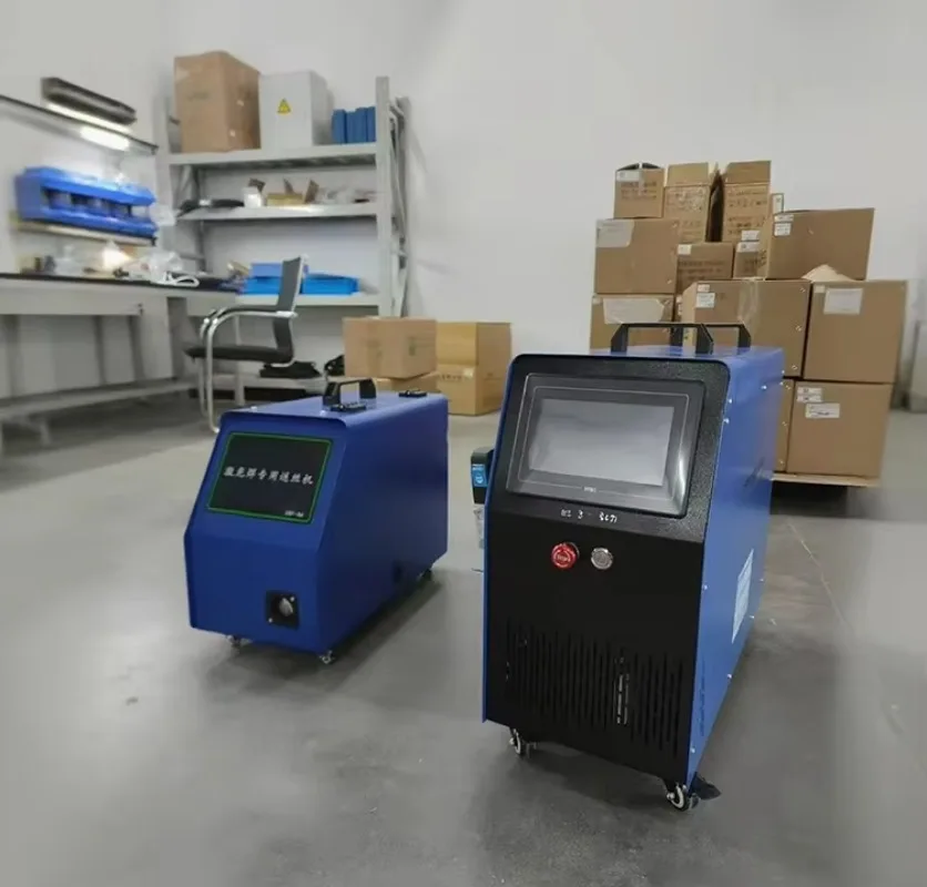 1200W High Precision Efficient and Portable Fiber  Welder with Air Cooling for Metal Fabrication or Industrial Applications
