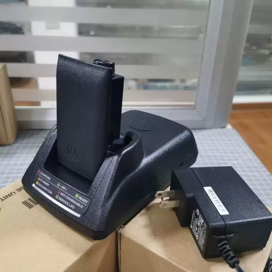 NNTN7079  Carregador De Mesa Para Walkie Talkie Motorola charger APX7000 APX6000 APX8000 SRX2200 view 3