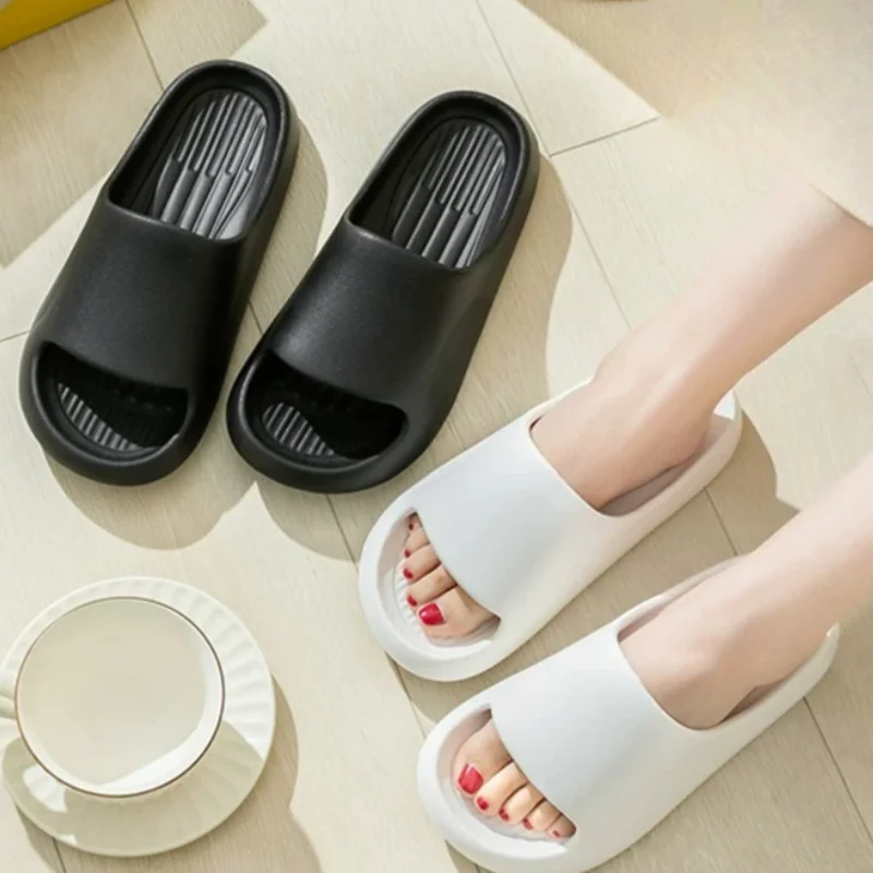 Couple Thick Sole EVA Slides Non‑Slip Open Toe Slippers Soft Lightweight Indoor Home Bathroom Slippers Men Women Bedroom Shower