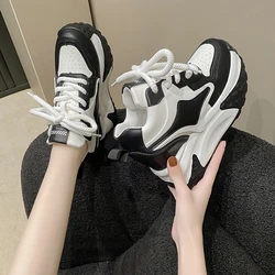 2023 Bling Chain Chunky Sneakers nuovo Designer High Top Platform scarpe Casual femmine primavera 10CM tacchi a zeppa scarpe sportive in pelle