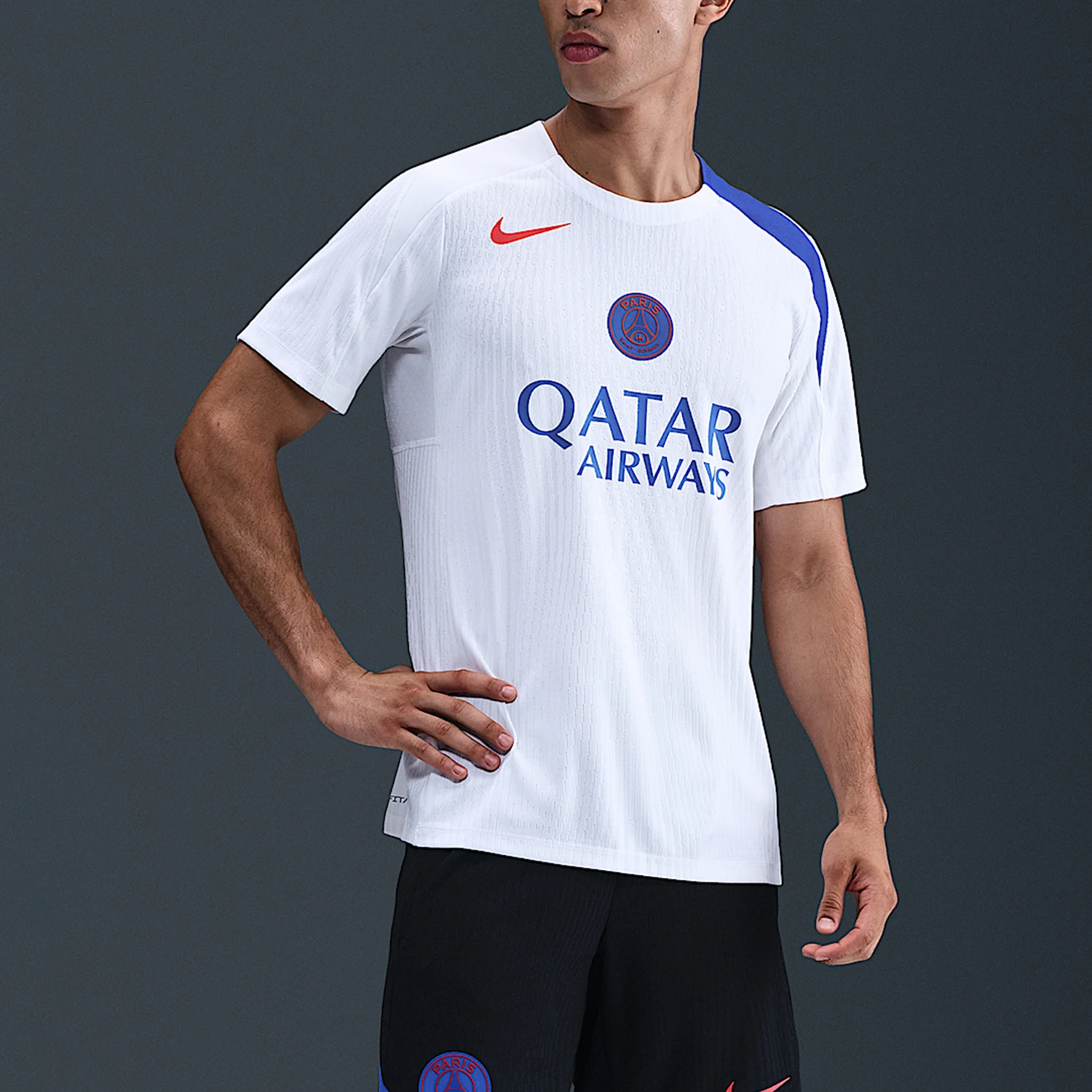 

Мужская дышащая футболка Nike Authentic 2025 для занятий футболом с коротким рукавом HM3271-101