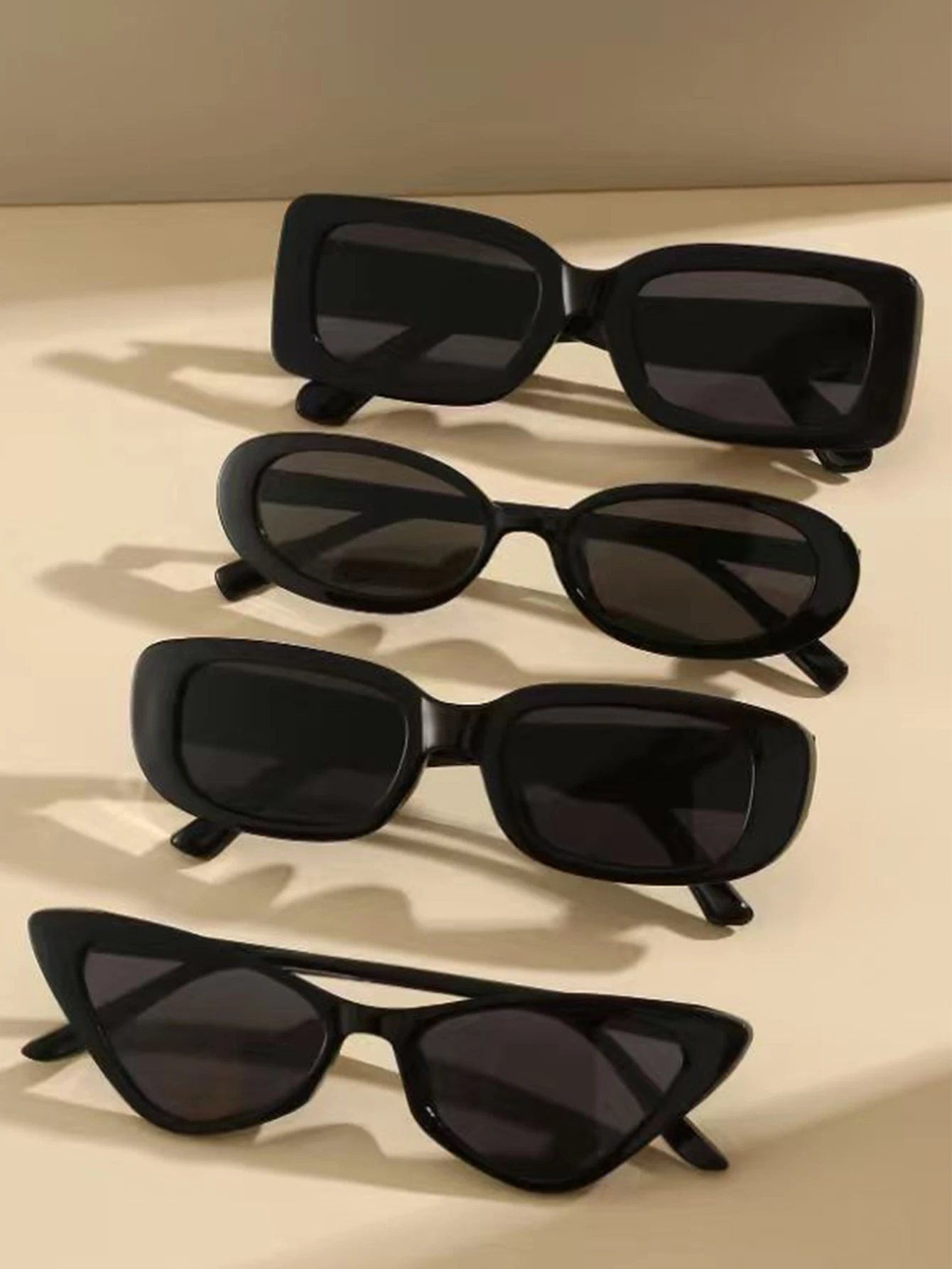 4Pcs Retro Mode Gemischte Form Rahmen Sonnenbrille Uv-schutz Lässige Mode frauen Sonnenbrille Set Mode Tragen Urlaub am Meer