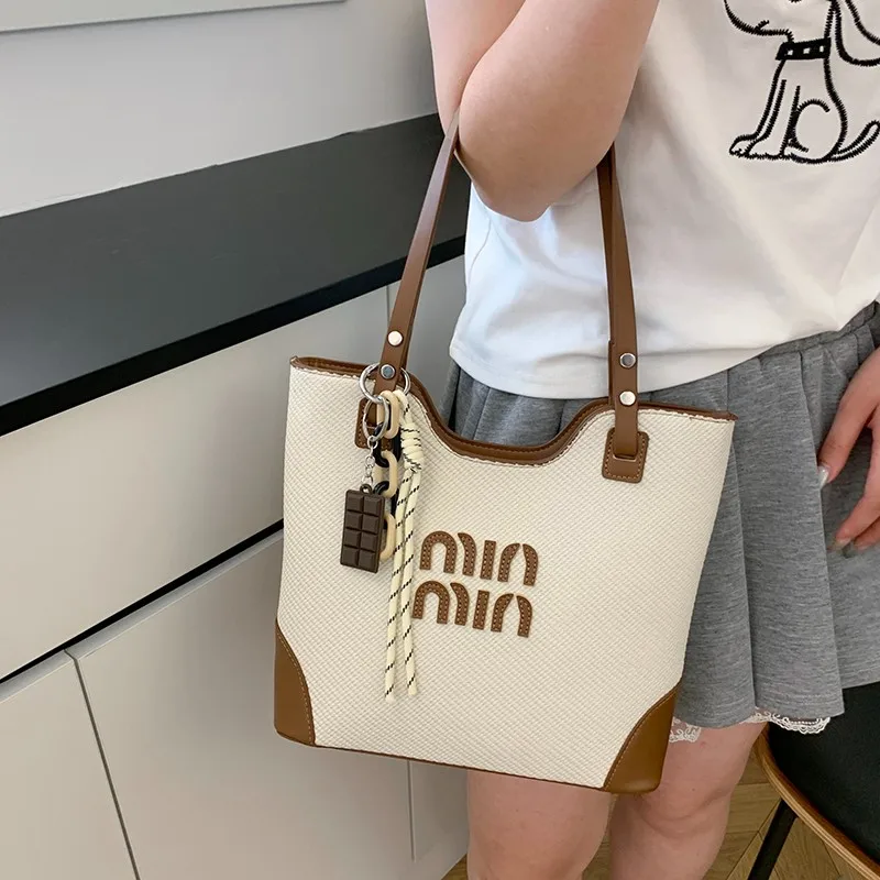 

Женская роскошная кожаная модная большая сумка Элегантная дизайнерская классическая сумка через плечо для повседневного стиля