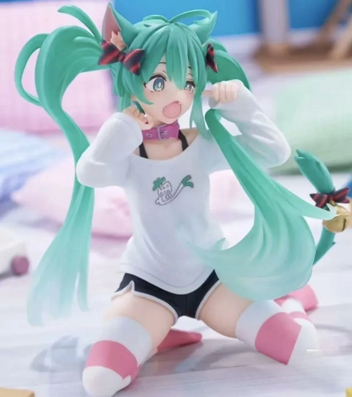 

Hatsune Miku Anime Figure Cute Cat Ear Sitting Pose with Pajamas | 15CM PVC Model | Car Dashboard Decor | Gift for Fans & Kids