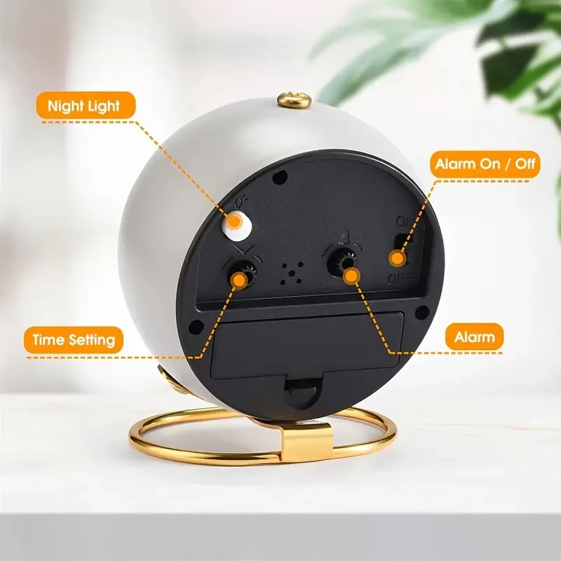 1pc 3.5-inch Nordic Creative Simple Decoration Alarm Clock New Desktop Bedhead Silent Night Light pointer Clock (Battery free)