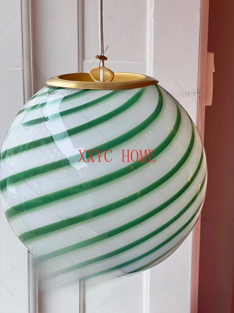 memphis macaron vitral lustre retro verde quarto lampada principal 01