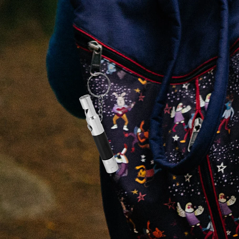 صفارة إنقاذ مع بوصلة مصباح يدوي متعدد الوظائف معدات الطوارئ الخارجية للمشي لمسافات طويلة والتخييم أدوات البقاء على قيد الحياة للرجال