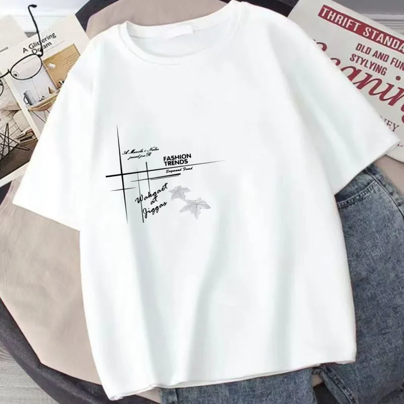 

The 2025 new summer men's 100% pure cotton simple and fashionable printed short-sleeved T-shirt is a versatile top
