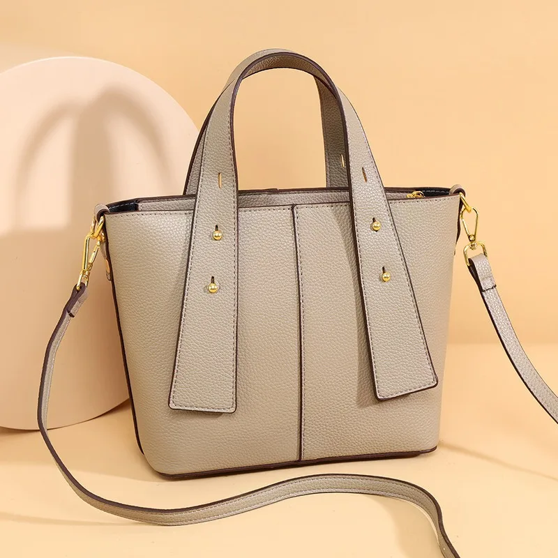 

Новинка 2024 года, большая вместительная женская сумка-тоут, универсальная сумка через плечо с верхней ручкой, просторная сумка через плечо, шикарная и практичная ​