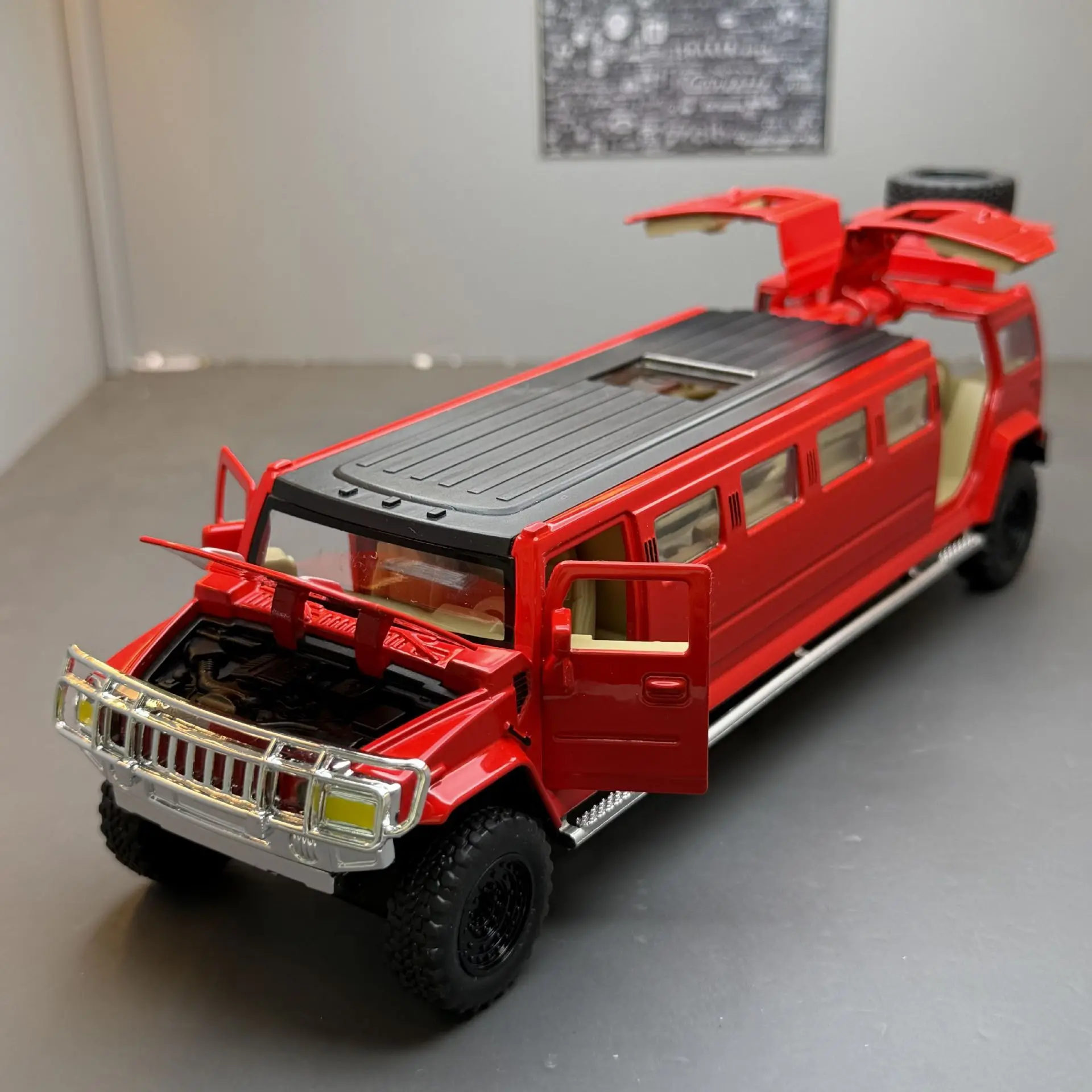 1:32 HM H2 Extended Edition Model Toy Cars Alloy Diecast Sound Light Toy Vehicles Kids Gifts