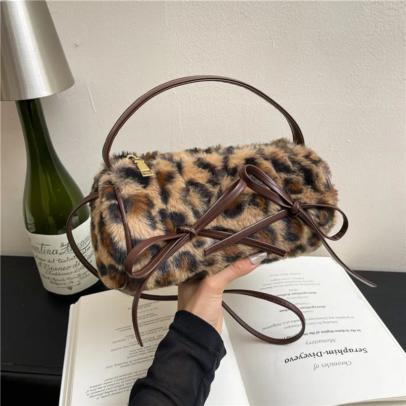 

2025 Winter New Fashion Satchels Velvet Leopard Bow Zipper Shoulder Bags Design Sense Advanced Retro Versatile Women's Handbags