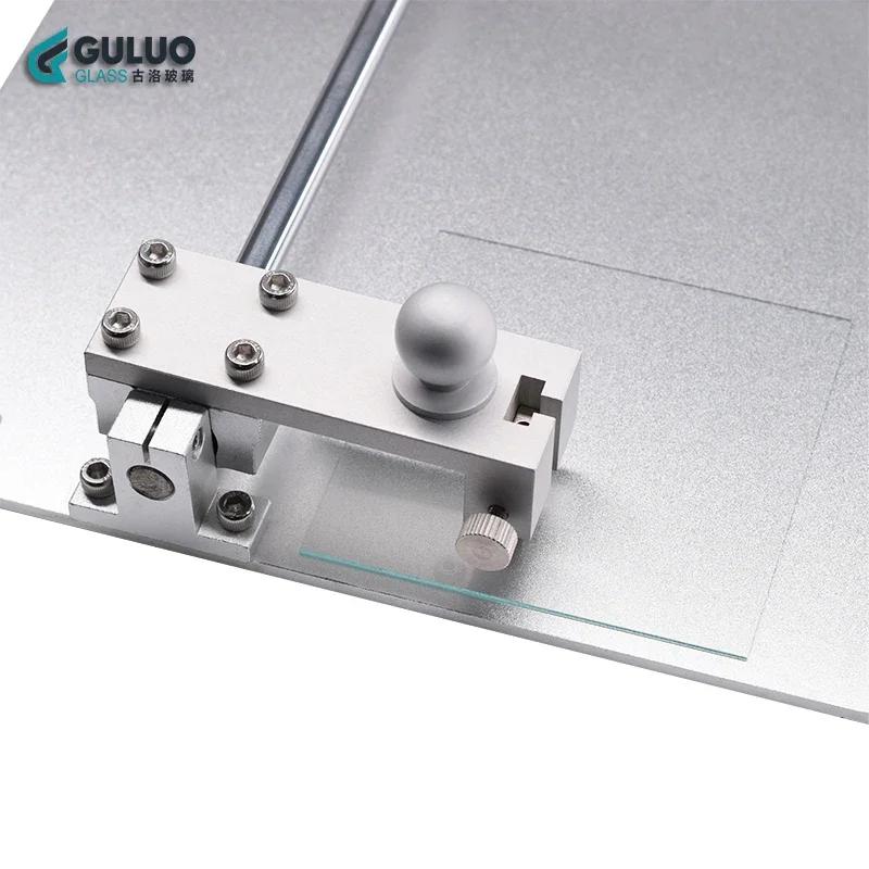 350 x 250 mm leitfähiger Laborglasschneider ITO/FTO/AZO/Quarzglas-Schneidetisch mit zwei Schneidköpfen