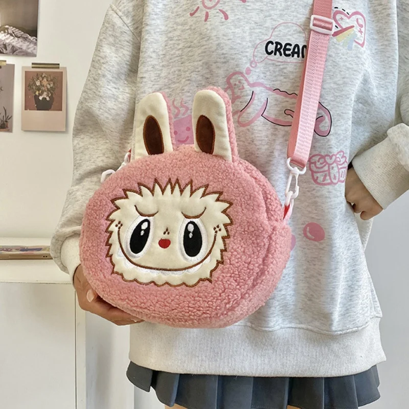 Nueva gran oferta, bolso cruzado Labubu de dibujos animados de Anime, bolso de hombro, bolso de felpa Kawaii, bolso de moda para actividades al aire libre, bolso de mujer, regalo para niña