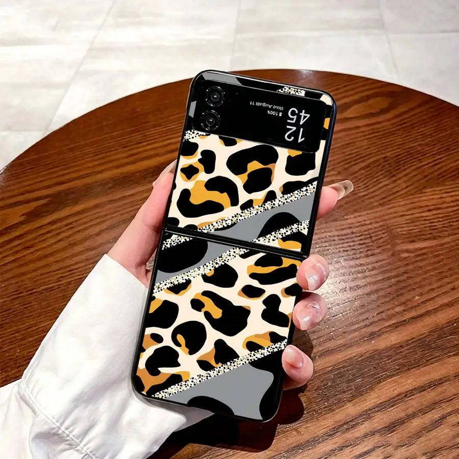 Чехол для телефона с леопардовым принтом для Samsung Galaxy Z Flip 7 6 5 4 3 Z Fold 7 6 5 4 3