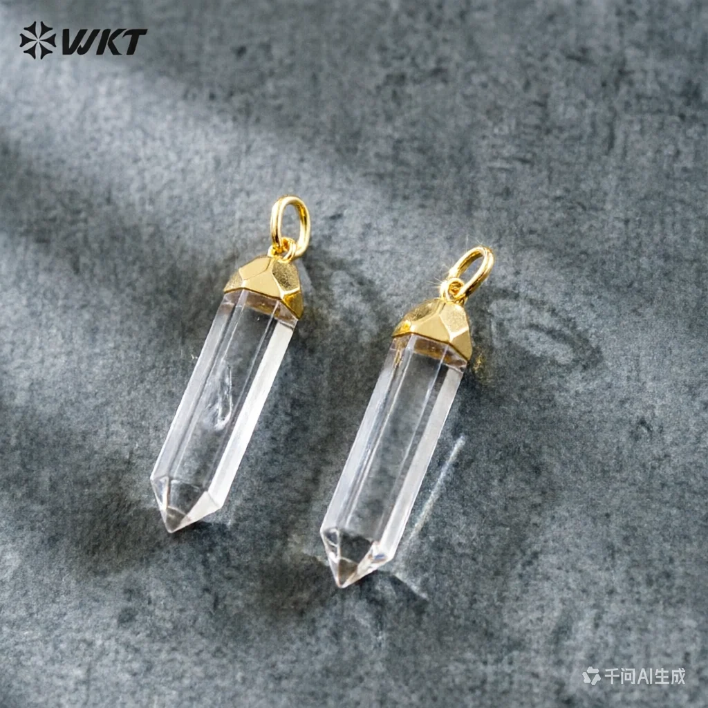 

WT-P1029 Wholesale Natural Crystal Quartz Pendant With 24k Gold Color Plated Bullet Shape Raw Clear Stone For Charming Jewelry