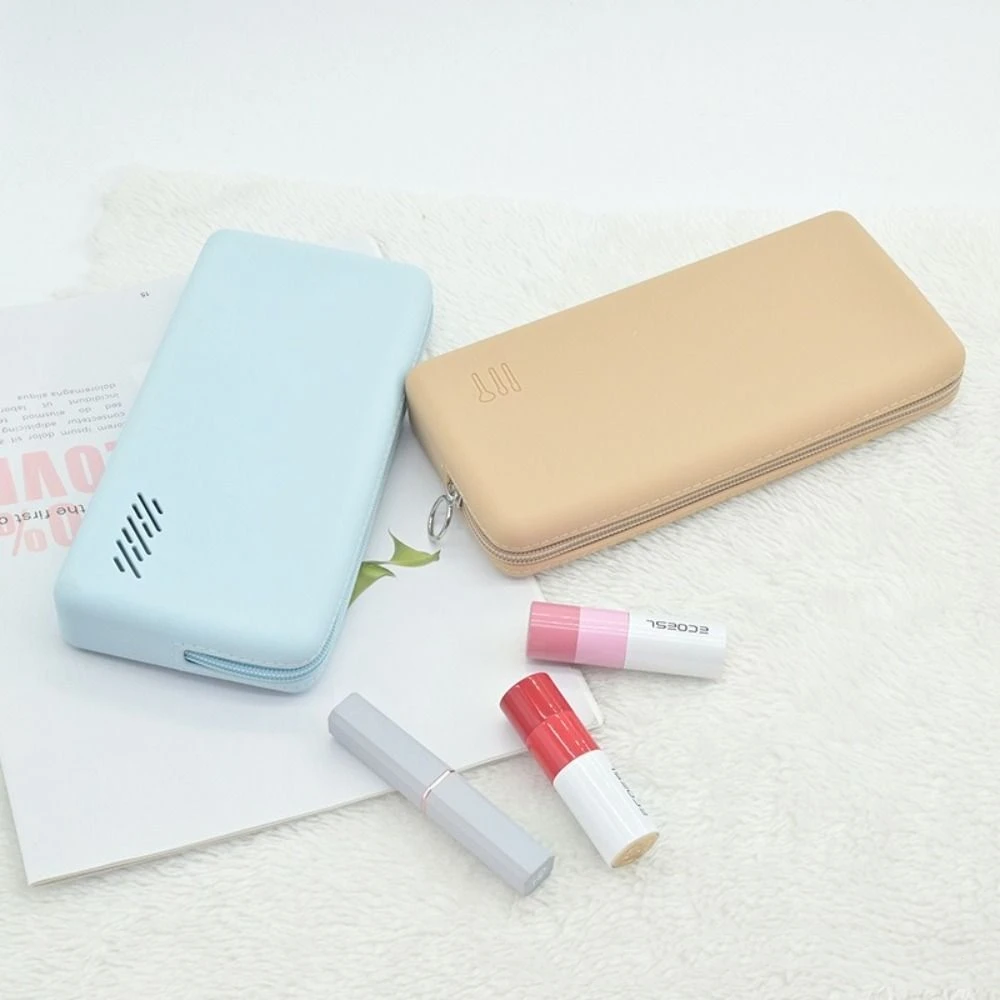 สีทึบซิลิโคนกระเป๋าเครื่องสําอางสี่เหลี่ยมผืนผ้าพร้อมซิปอุปกรณ์อาบน้ํากระเป๋าแบบพกพากันน้ําซิลิโคนกระเป๋าสําหรับเดินทาง
