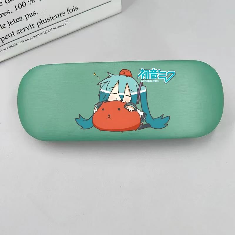 Hatsune Miku caja de gafas fundas para gafas cubierta dura caja para miopía soporte almacenamiento de gafas dibujos animados Anime niñas Protector de gafas regalo