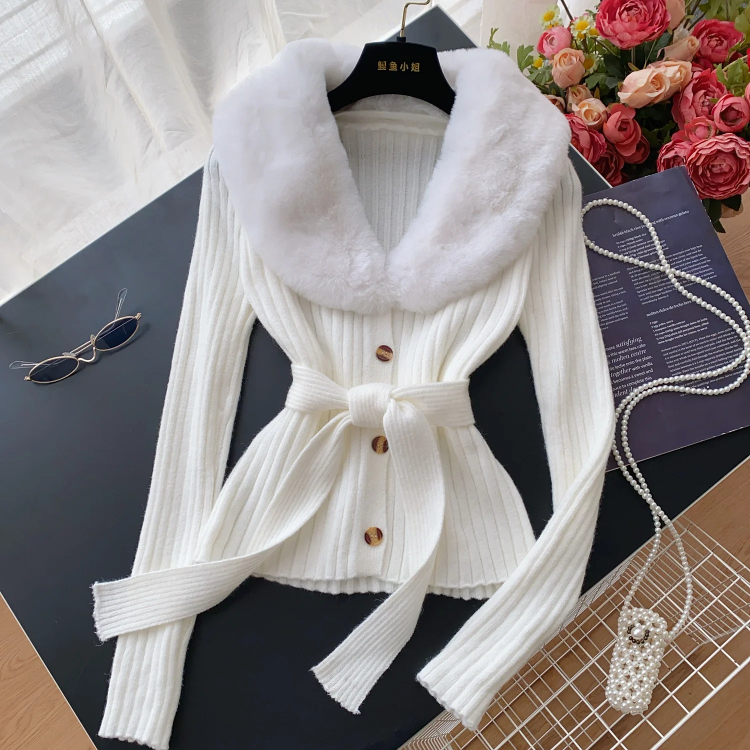 

Женские модные зимние пальто с вырезом из искусственного меха, женские куртки с вязаным поясом на талии, женские модные топы для рождественских фестивалей и вечеринок