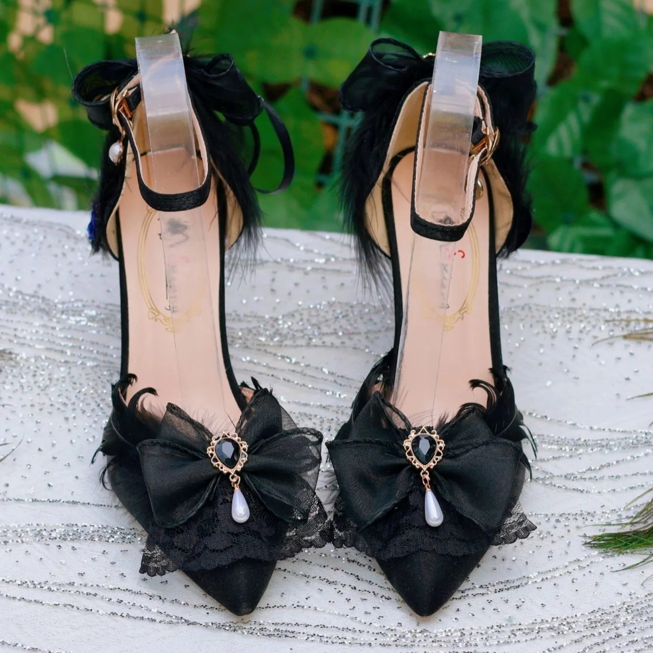 

Женские туфли на каблуке с острым носком и перьями в стиле Лолиты, аксессуары y2k, элегантные женские туфли на каблуке, дизайнерская обувь, туфли для вечеринок, 2025 г.