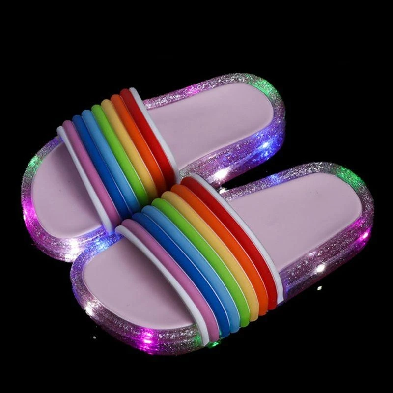 

Children Kids LED Flashing Light Jelly Slide Slippers Shiny Glitter Powder Rainbow Stripes Indoor Sandals Summer Shoes 15UB