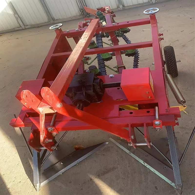 

Hot Sale Mini PTO Driven Farm Tractor Peanut Harvester Machine Groundnut Digger with Core Engine Component for Cotton Harvesting