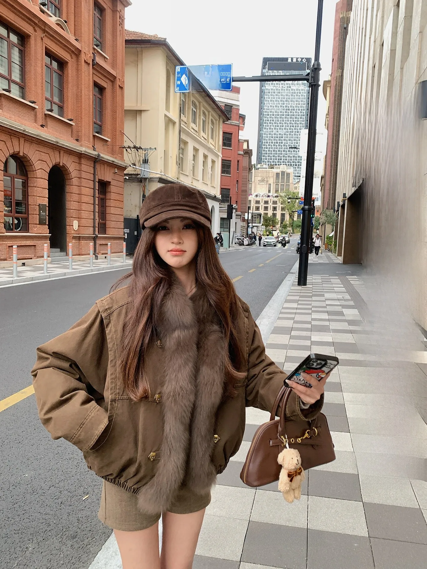 

Женская джинсовая куртка с меховым воротником и наполнителем из белого гусиного пуха, зимнее повседневное пальто, маленький размер