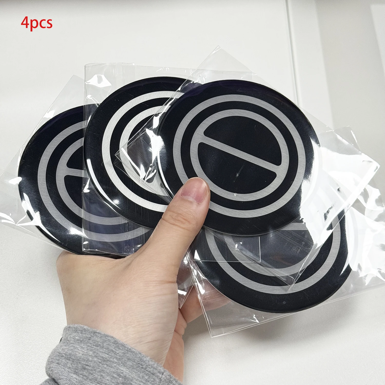 

4pcs 1980-1996 F150 BRONCO VAN Center Caps Black EMBLEM STICKERS BADGES LOGO Bronco 92 93 94 95 96 Hollander