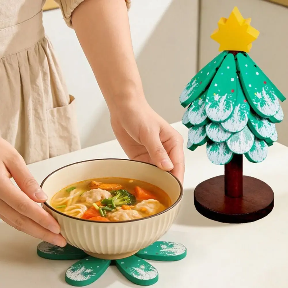 Wood Christmas Tree Coaster Non-Slip Design Anti-Scalding Wooden Trivet High-Temperature Resistant Placemat Christmas Gift